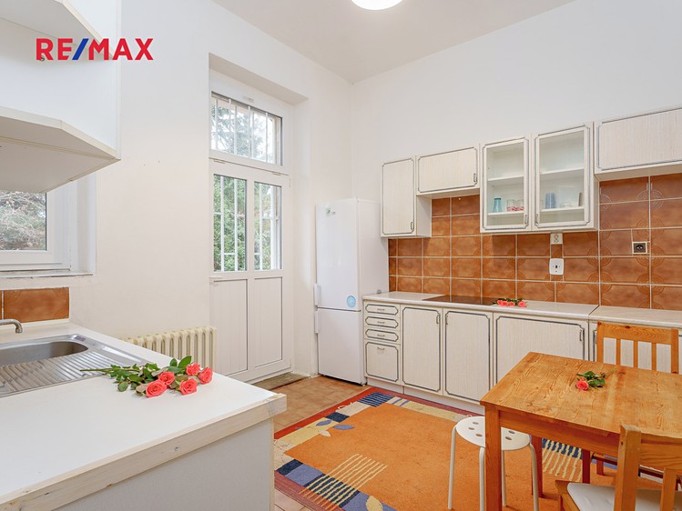Prodej komerční nemovitosti 268 m² - foto 4