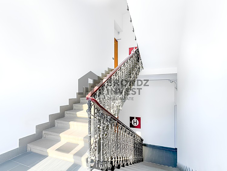 Pronájem kanceláře 128 m² - foto 6