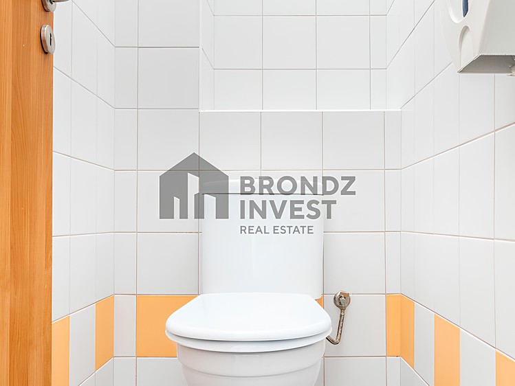 Pronájem kanceláře 19 m² - foto 4