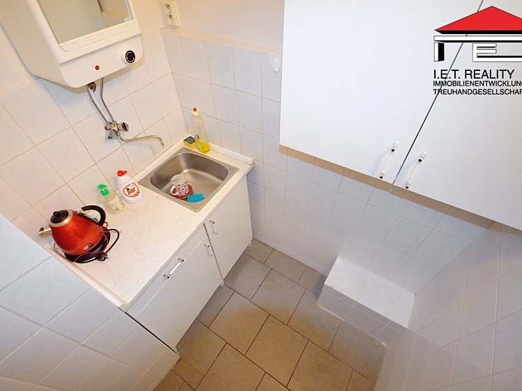 Pronájem kanceláře 12 m² - foto 3