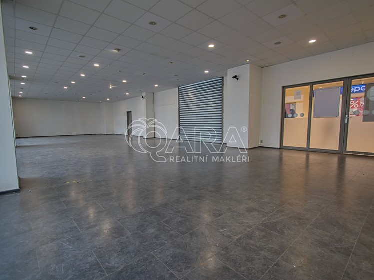 Pronájem obchodního prostoru 55 m² - foto 3