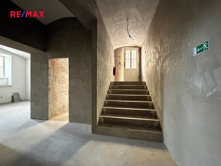 Pronájem obchodního prostoru 89 m² - foto 7