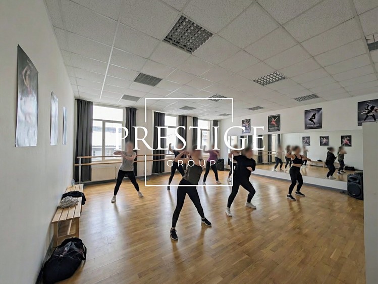 Pronájem obchodního prostoru 62 m² - foto 1