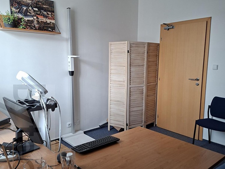 Pronájem kanceláře 15 m² - foto 3