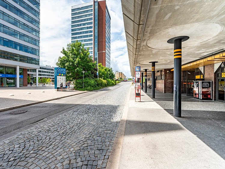 Pronájem kanceláře 280 m² - foto 3