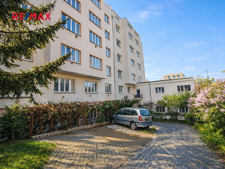 Prodej garáže 16 m² - foto 3