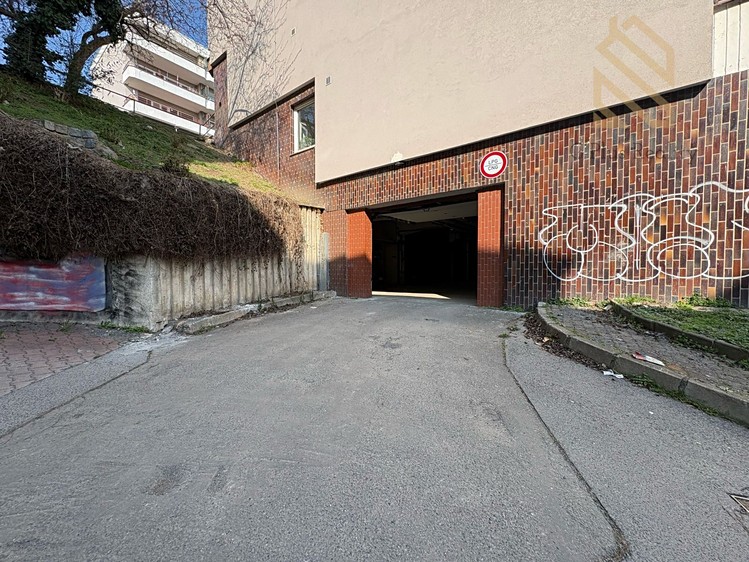 Prodej garáže 17 m² - foto 1
