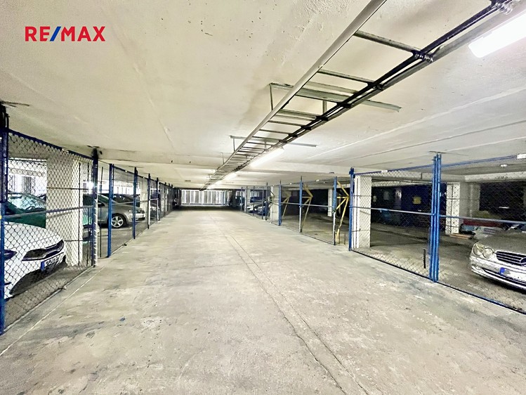 Prodej garážového stání 10 m² - foto 4