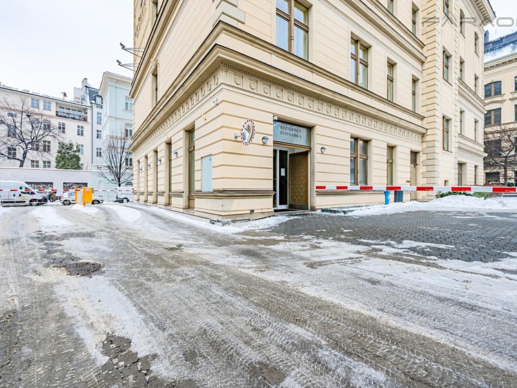 Prodej garáže 15 m² - foto 3