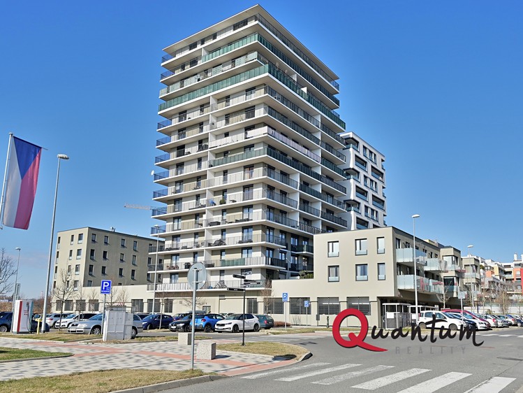 Pronájem garážového stání 14 m² - foto 5