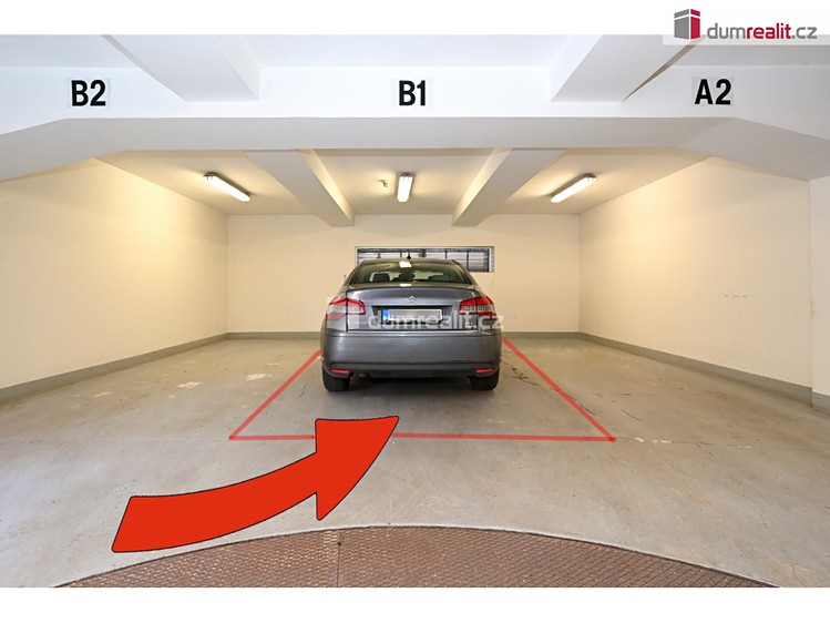 Pronájem garážového stání 13 m² - foto 5