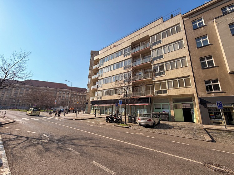 Pronájem garáže 20 m² - foto 4