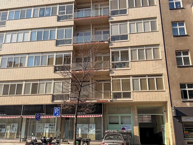 Pronájem garáže 20 m² - foto 7
