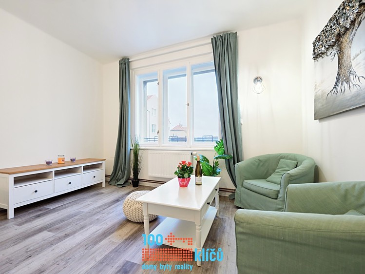 Prodej bytu 2+1 56 m² (Jednopodlažní) - foto 2