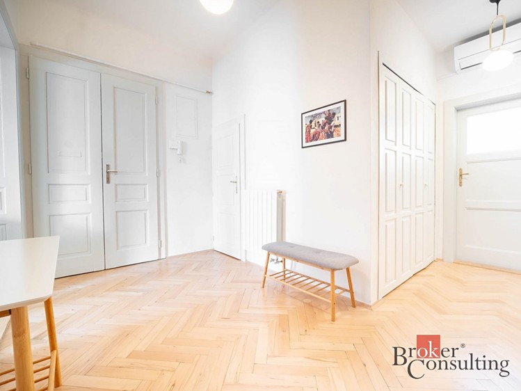 Prodej bytu 4+kk 115 m² - foto 3