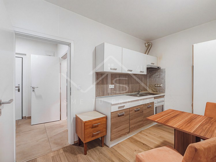 Prodej bytu 2+1 50 m² (Jednopodlažní) - foto 2