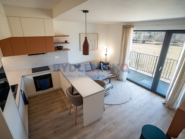 Prodej bytu 1+kk 42 m² - foto 1