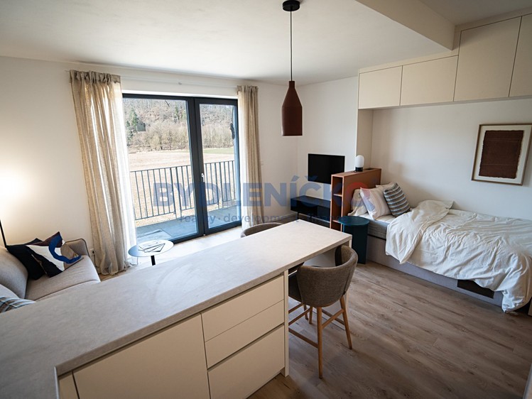 Prodej bytu 1+kk 42 m² - foto 2