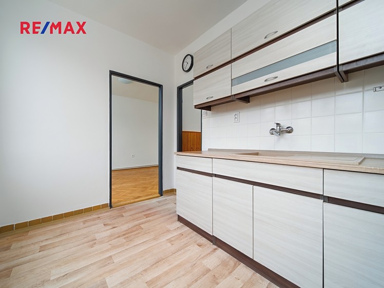 Prodej bytu 2+1 52 m² (Jednopodlažní) - foto 2