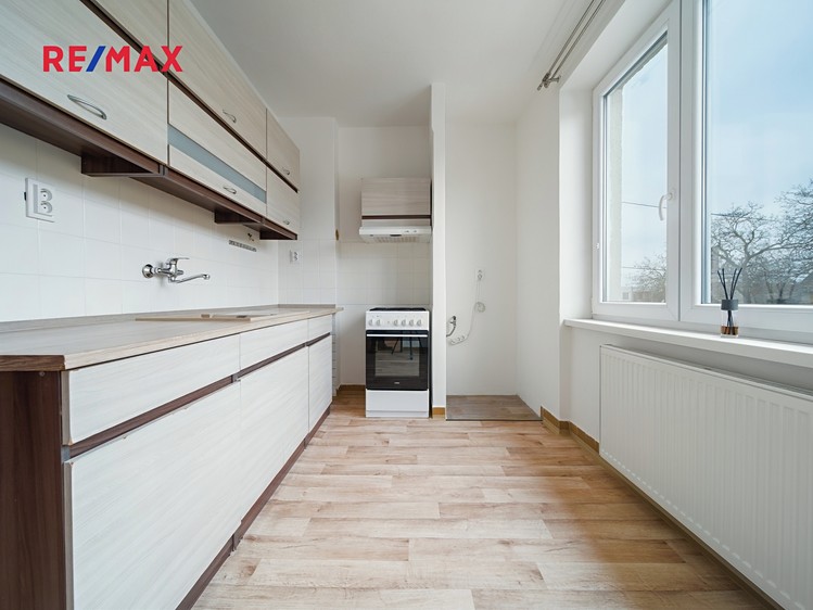 Prodej bytu 2+1 52 m² (Jednopodlažní) - foto 1