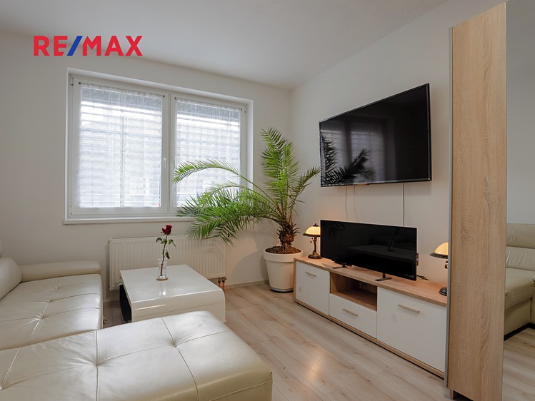 Prodej bytu 2+kk 42 m² - foto 2