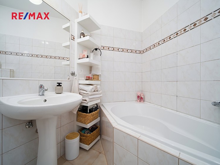 Prodej bytu 2+kk 54 m² (Jednopodlažní) - foto 5