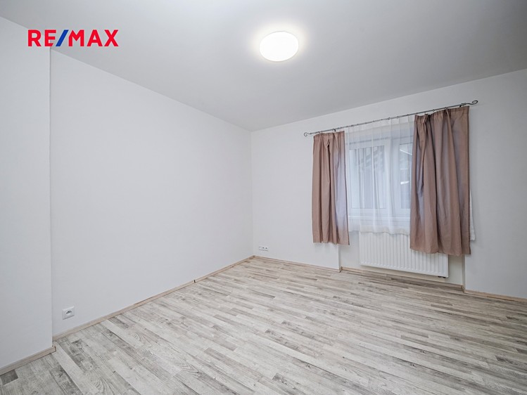 Prodej bytu 2+kk 46 m² (Jednopodlažní) - foto 7