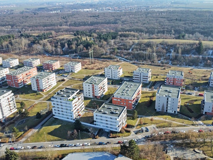 Prodej bytu 4+kk 102 m² - foto 2