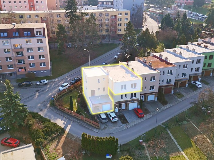 Prodej bytu 4+1 204 m² - foto 1