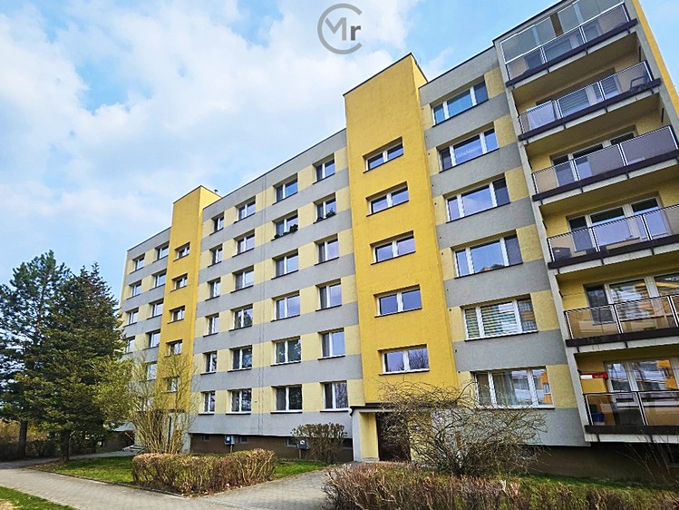 Prodej bytu 3+1 68 m² (Jednopodlažní) - foto 1