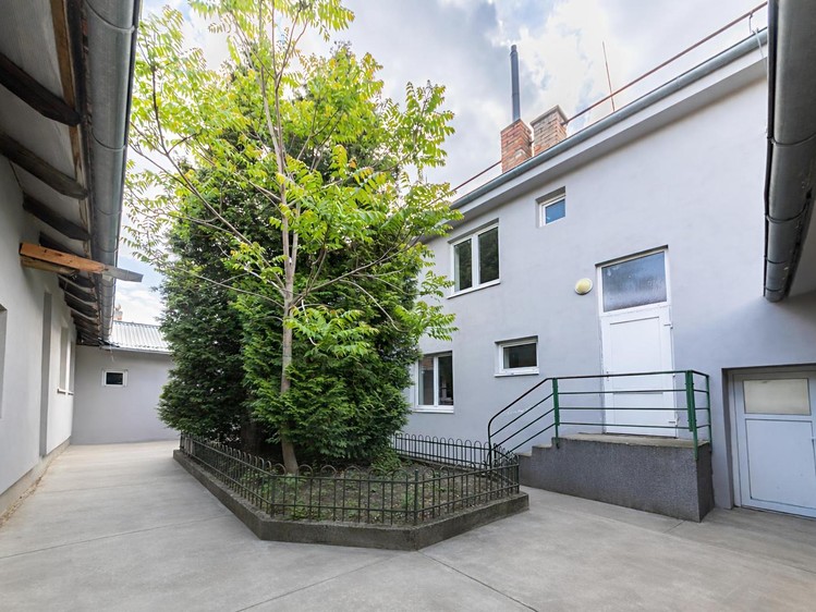 Prodej bytu 3+kk 63 m² - foto 4