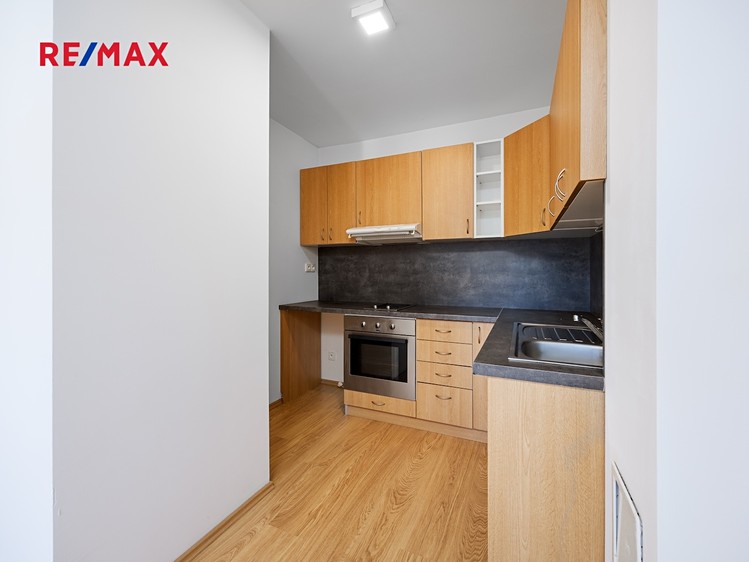 Prodej bytu 2+kk 41 m² (Podkrovní) - foto 4