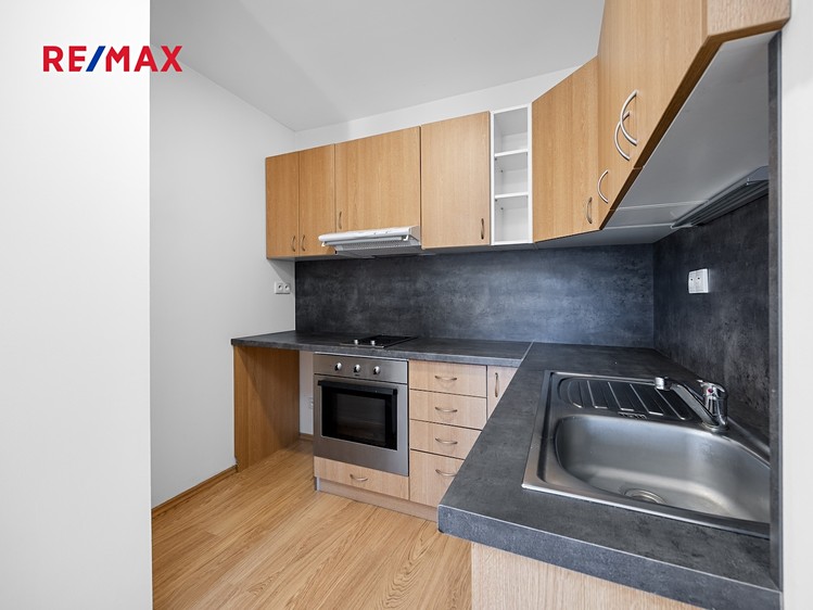 Prodej bytu 2+kk 41 m² (Podkrovní) - foto 5