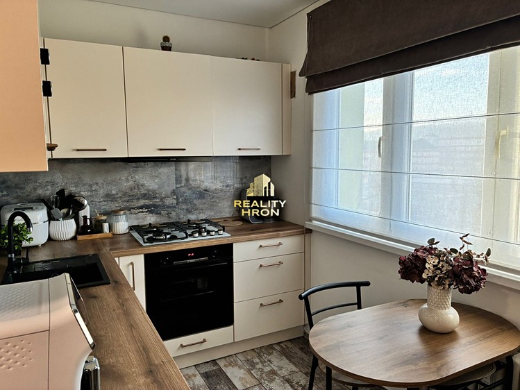 Prodej bytu 3+1 70 m² - foto 6