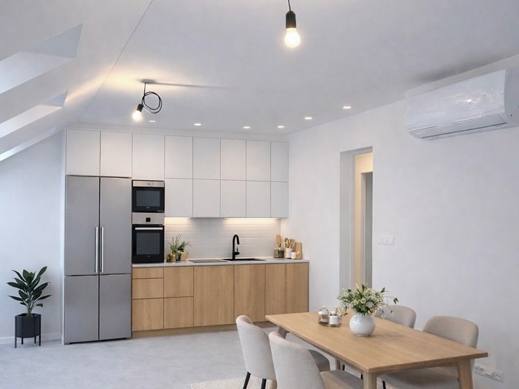 Prodej bytu 3+kk 82 m² - foto 1