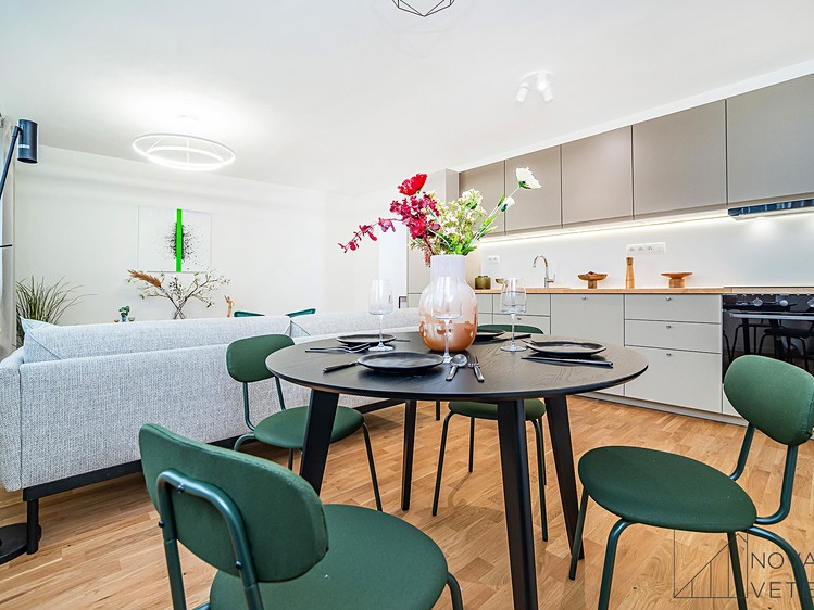 Prodej bytu 5+kk 84 m² - foto 1