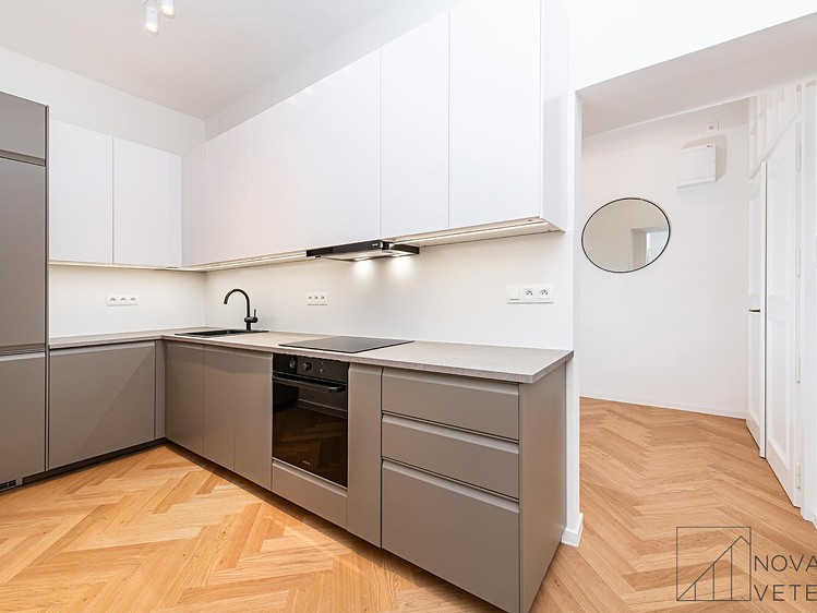 Prodej bytu 3+kk 81 m² - foto 4