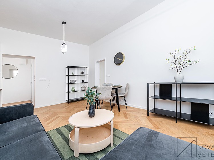 Prodej bytu 3+kk 81 m² - foto 2