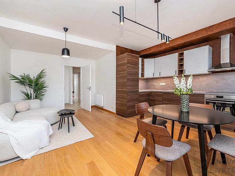 Prodej bytu 5+kk 139 m² (Mezonet) - foto 4