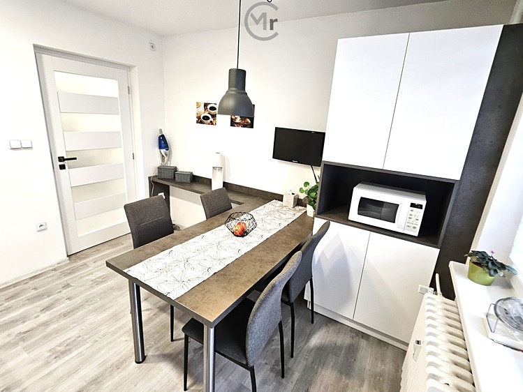 Prodej bytu 3+1 70 m² - foto 6