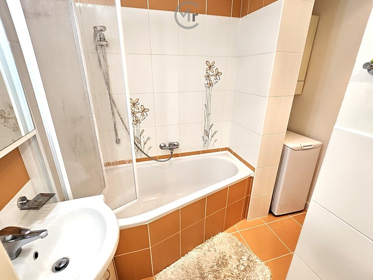 Prodej bytu 3+1 70 m² - foto 5