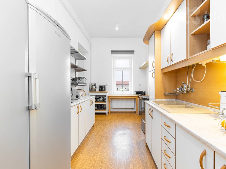 Prodej bytu 2+1 102 m² - foto 4