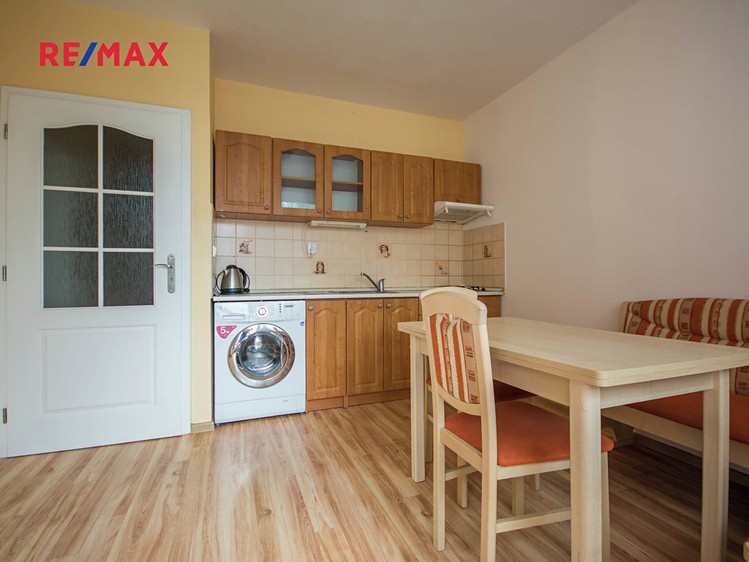 Prodej bytu 2+1 46 m² - foto 2