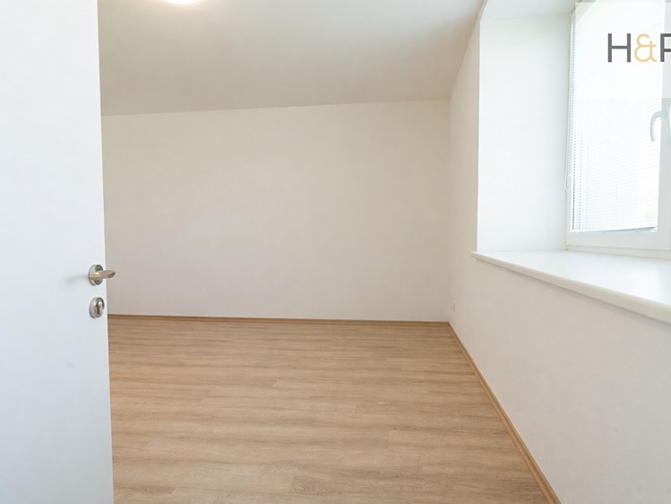 Prodej bytu 2+1 68 m² (Jednopodlažní) - foto 8