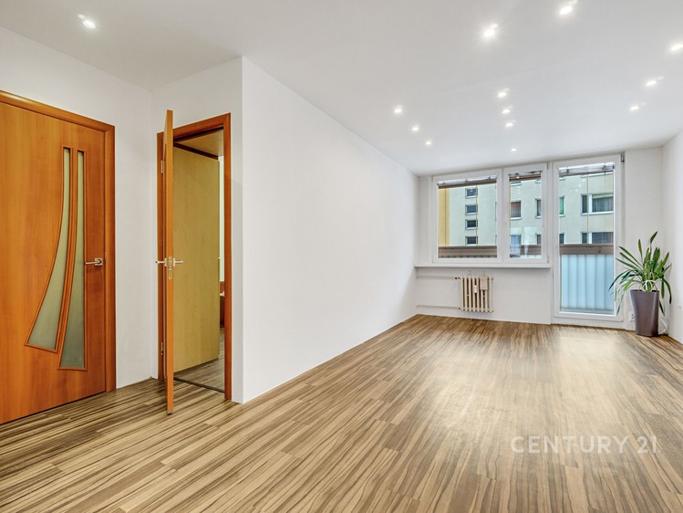 Prodej bytu 4+1 79 m² - foto 2