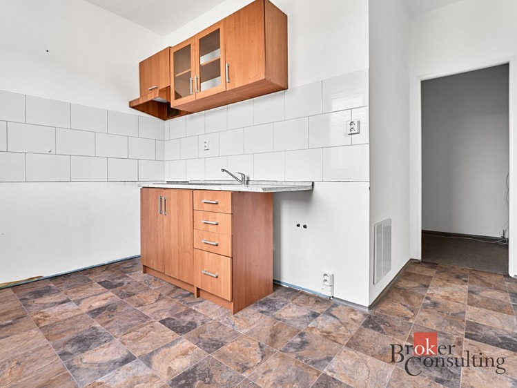 Prodej bytu 2+1 55 m² - foto 2