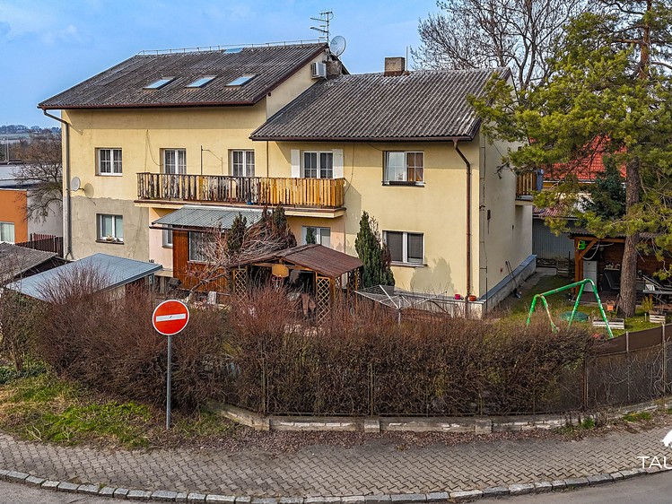 Prodej bytu 2+1 43 m² - foto 1