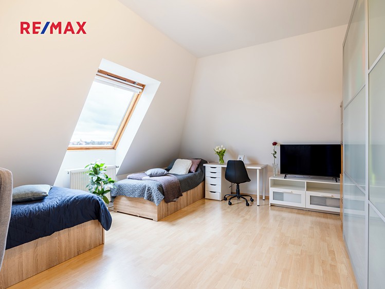 Prodej bytu 3+kk 74 m² - foto 3