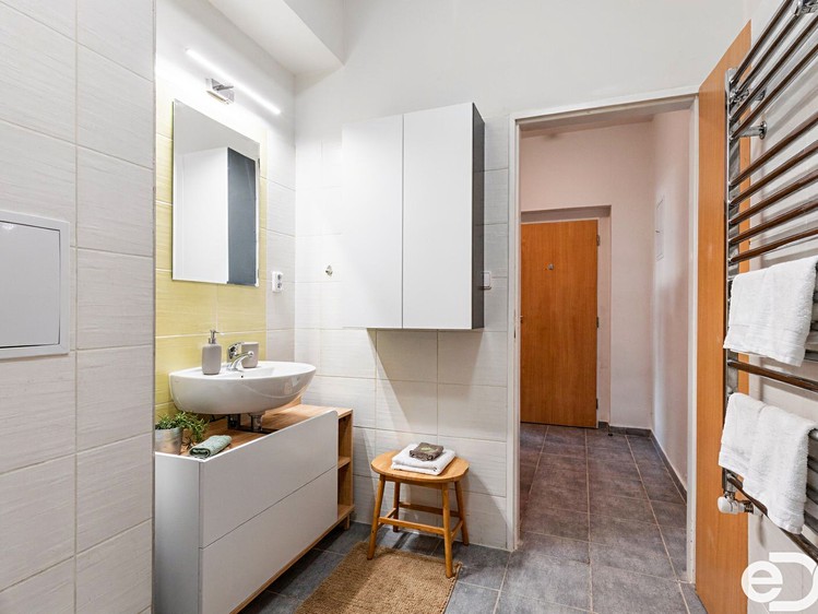 Prodej bytu 2+kk 50 m² - foto 8