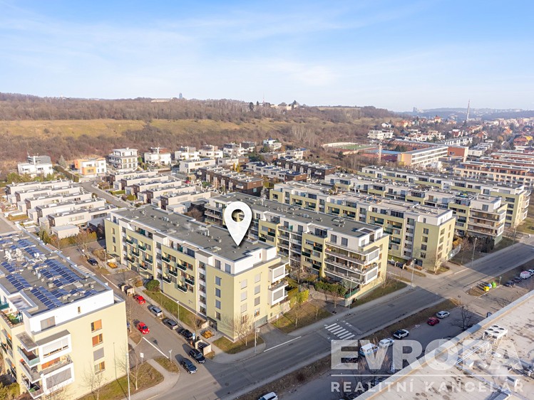 Prodej bytu 4+kk 117 m² - foto 3
